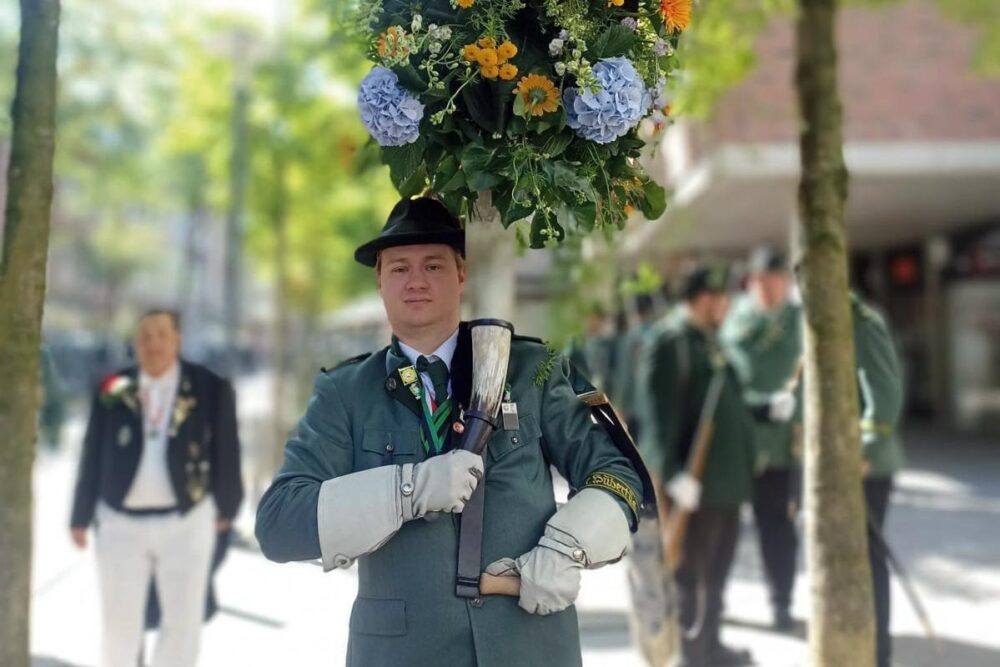 Florian Quirinus Deuss – Hönes und Gestellanfertiger